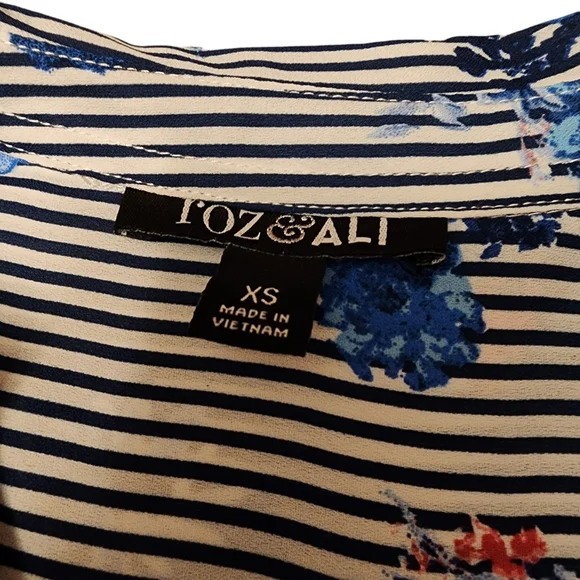 Floral Striped Blouse with Open Bell Sleeves - Picture 12 of 12